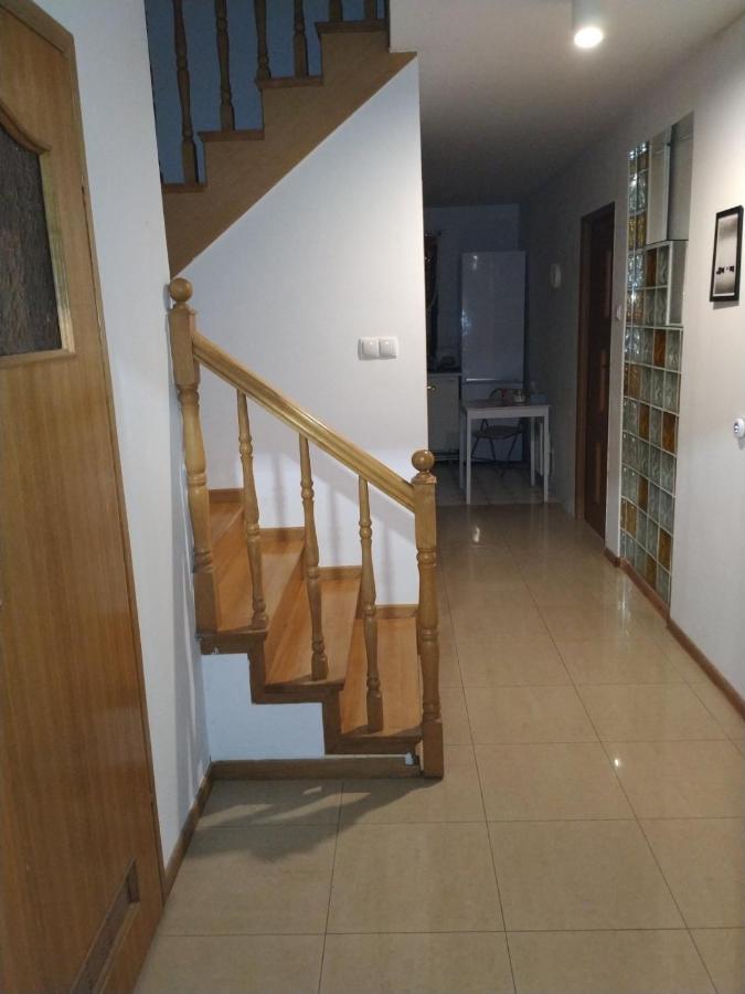 Ochota Forest Guest House Warschau Exterior foto